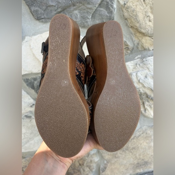 MYRA Hand Tooled Leather Wedge Sandals Size 8 Western Boho Cowgirl Rodeo Concert - Picture 7 of 7